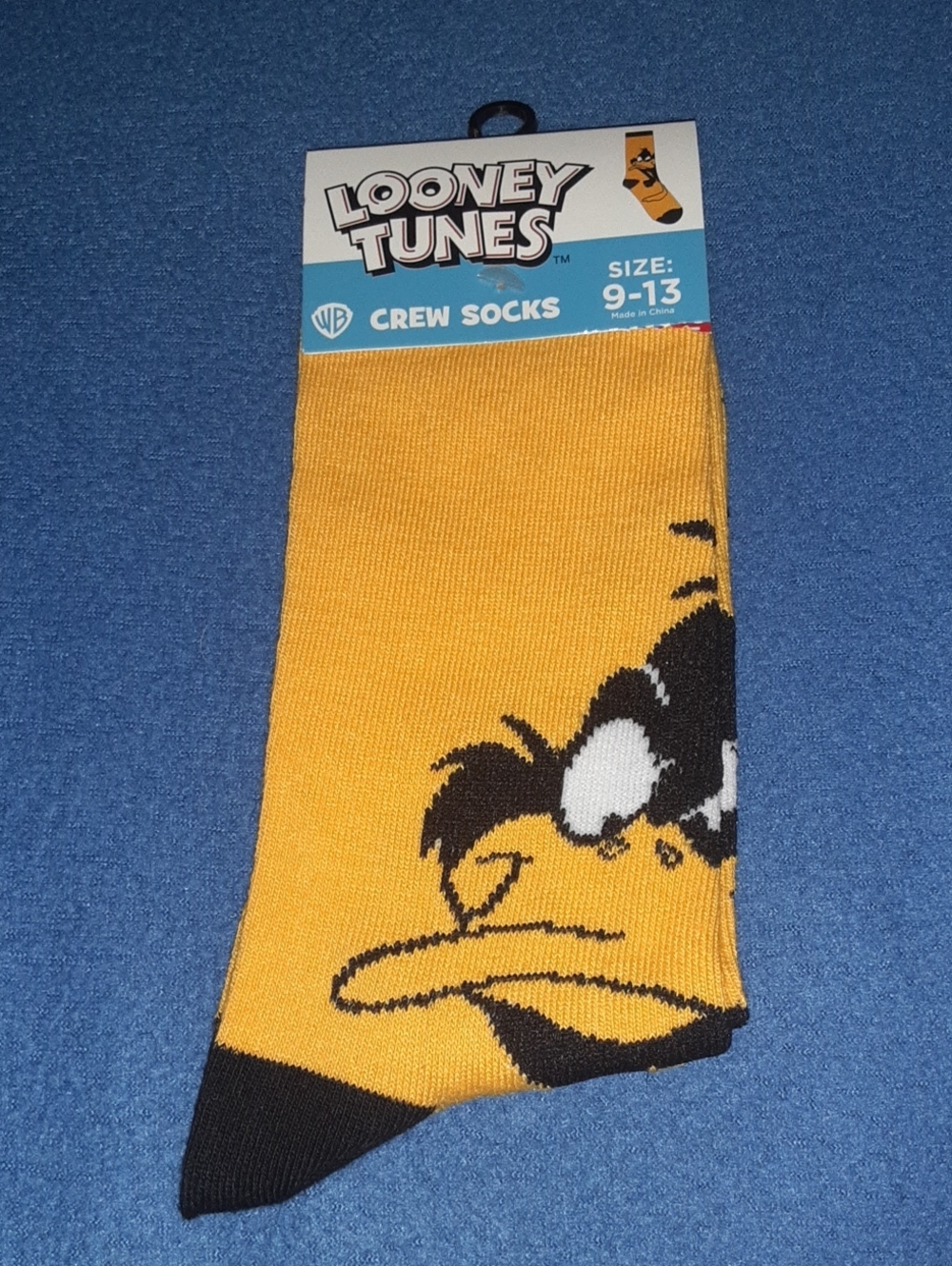 Warner Bros. Looney Tunes Yellow Daffy Duck Crew Socks